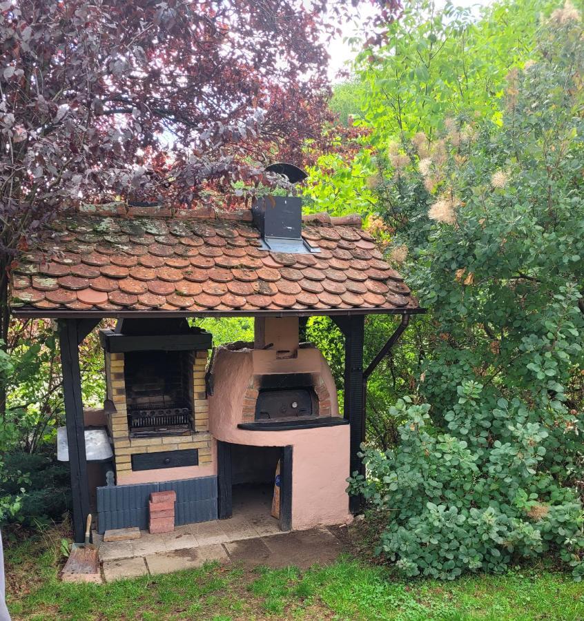 Holiday home Le Breit Maison De Charme Avec Sa Dependance
